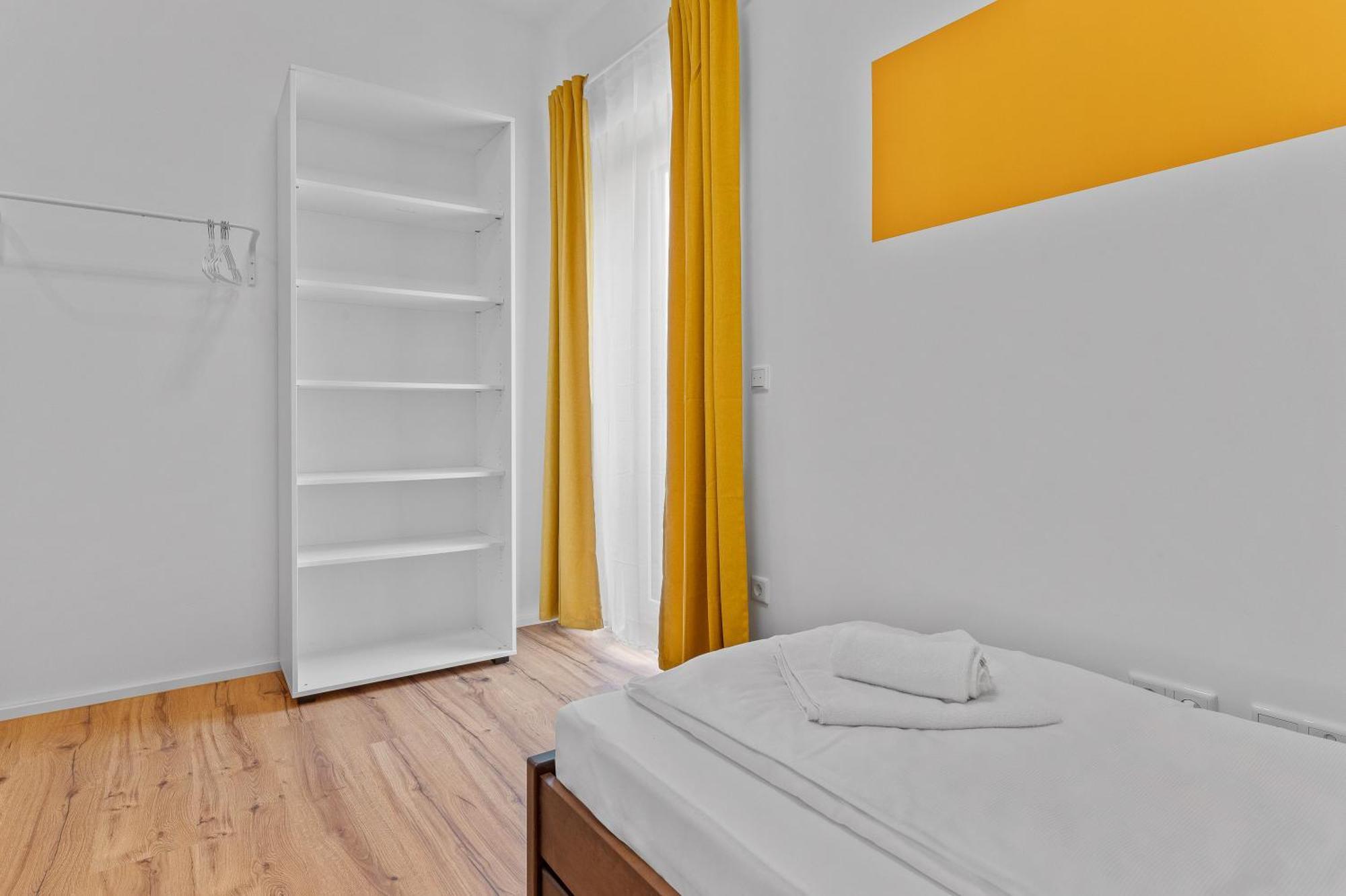 Golden Home With Barbecue, Yoga, Football Table Зинсхайм Экстерьер фото